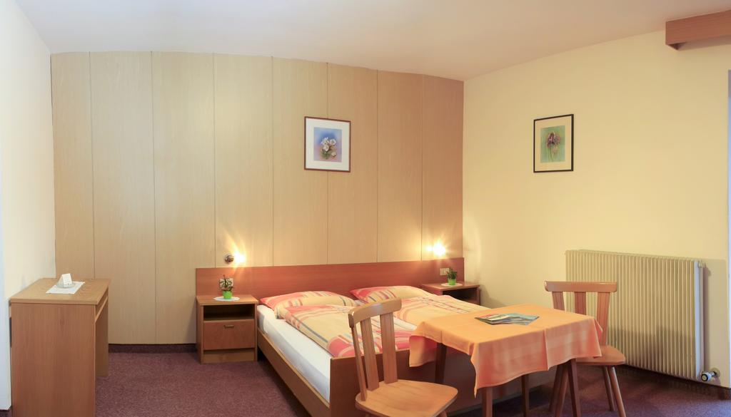 Pension Rastnerhof 루손 외부 사진
